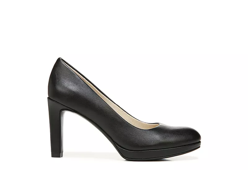 Lifestride Womens Julia Pump - Black - Image 2
