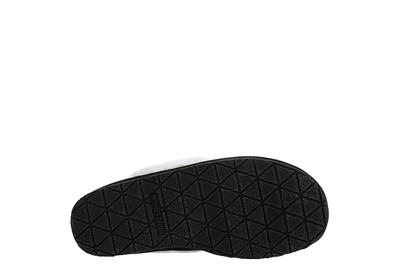 Minnetonka Womens Twyla Scuff Slipper - Black - Image 7