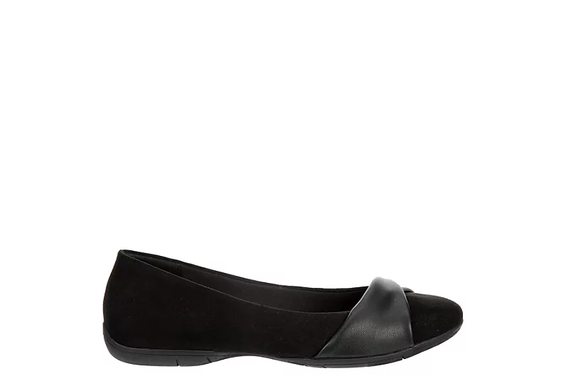 Xappeal Womens Lillian Flat - Black - Image 2