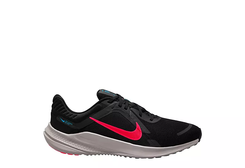 Nike Mens Quest 5 Running Shoe - Black